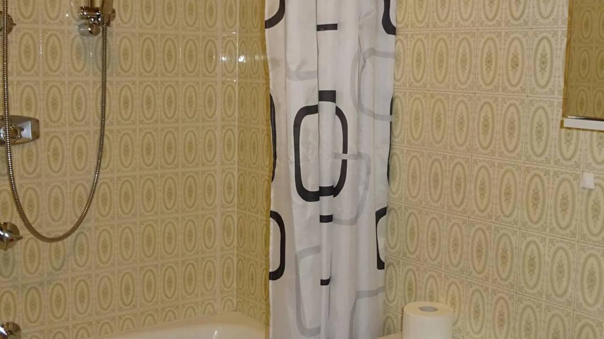 Apartment Studio Centre Les Gets 2 Pers, Linge Inclus, Wifi, Proche Telecabines Et Commerces - Fr-1-802-49
